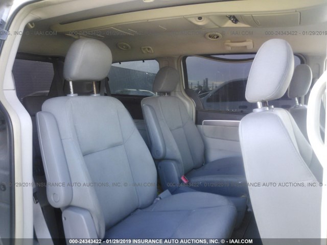 2V8HW34109R554006 - 2009 VOLKSWAGEN ROUTAN SE SILVER photo 8