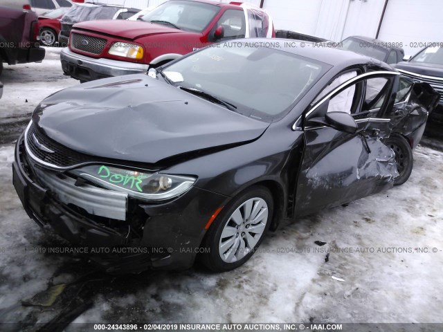 1C3CCCFB5FN628974 - 2015 CHRYSLER 200 LX GRAY photo 2