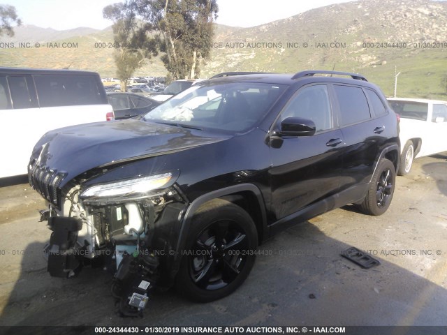 1C4PJLCB4JD552329 - 2018 JEEP CHEROKEE LATITUDE BLACK photo 2