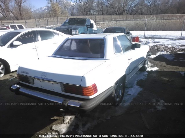 WDBBA45AXBB007557 - 1981 MERCEDES-BENZ 380 SL WHITE photo 4