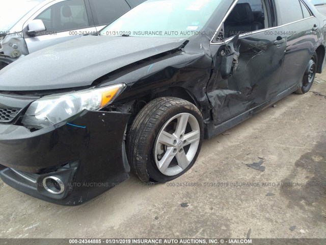 4T1BF1FK9EU327644 - 2014 TOYOTA CAMRY L/SE/LE/XLE 黑色 照片 6