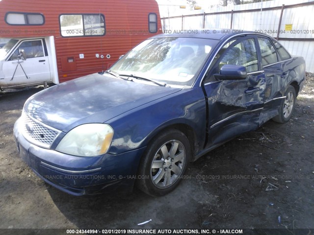 1FAFP24157G117505 - 2007 FORD FIVE HUNDRED SEL BLUE photo 2