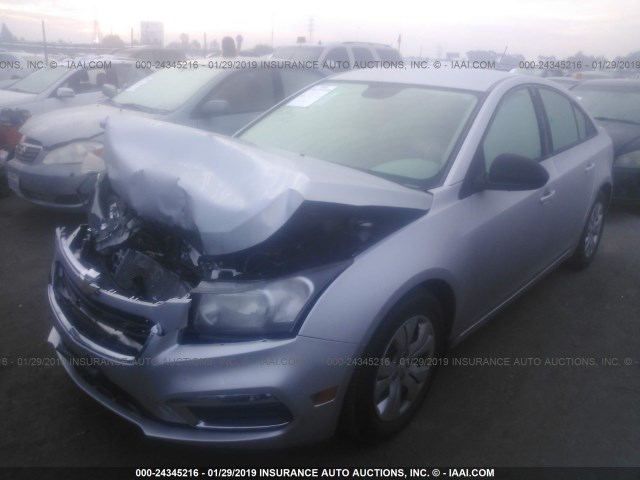 1G1PA5SG8F7158114 - 2015 CHEVROLET CRUZE LS SILVER photo 2