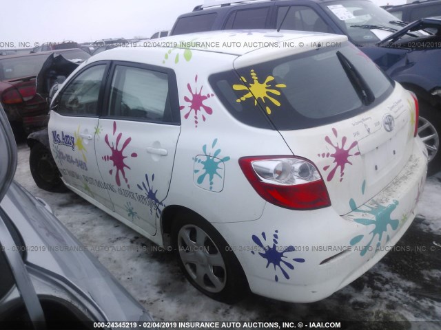 2T1KU40E39C095222 - 2009 TOYOTA COROLLA MATRIX  WHITE photo 3