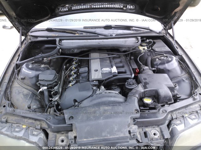 WBAAM5331XFR07632 - 1999 BMW 328 I AUTOMATIC أسود صورة 10