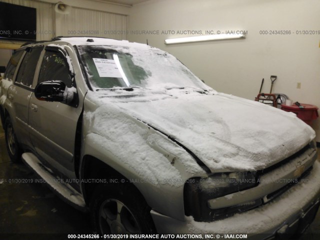 1GNDT13S652141847 - 2005 CHEVROLET TRAILBLAZER LS/LT SILVER photo 1