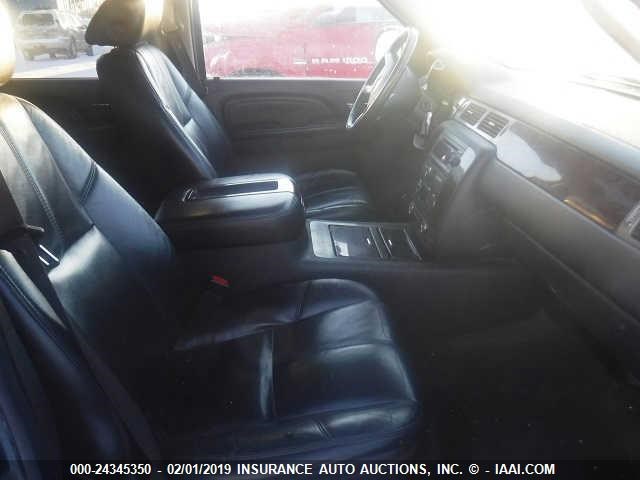 1GKFK66867J351833 - 2007 GMC YUKON XL DENALI GRAY photo 5