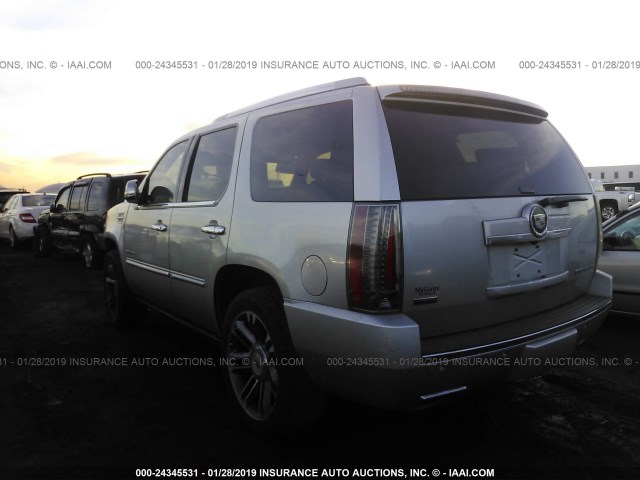 1GYS4CEF3CR225566 - 2012 CADILLAC ESCALADE PREMIUM SILVER photo 3