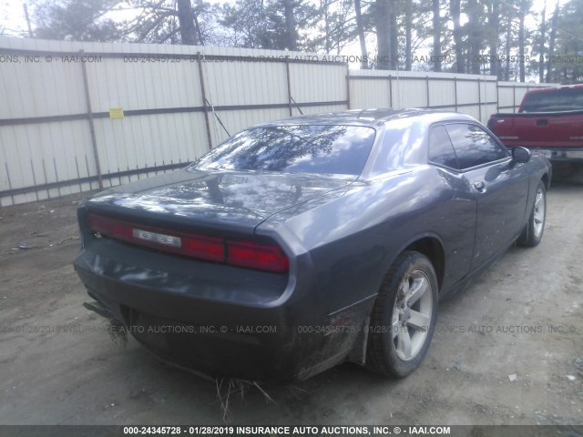 2C3CDYAG2EH277171 - 2014 DODGE CHALLENGER SXT GRAY photo 4