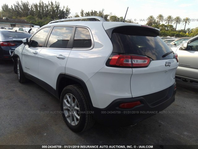 1C4PJLLB3JD511853 - 2018 JEEP CHEROKEE LATITUDE PLUS WHITE photo 3