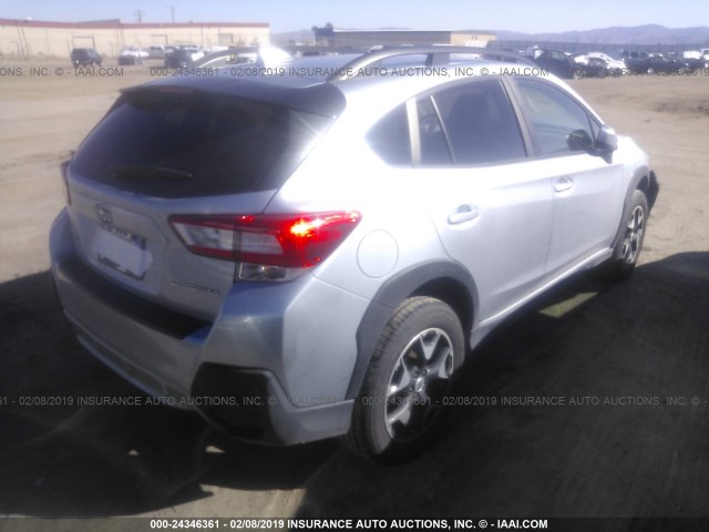 JF2GTABC2JH223647 - 2018 SUBARU CROSSTREK PREMIUM SILVER photo 4