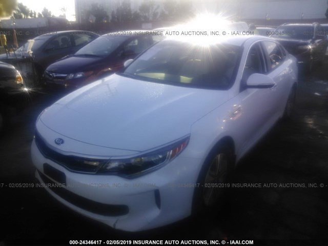 KNAGU4LE2J5023315 - 2018 KIA OPTIMA HYBRID/EX WHITE photo 2