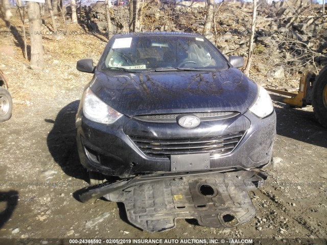 KM8JT3AB5CU420858 - 2012 HYUNDAI TUCSON GL BLACK photo 6