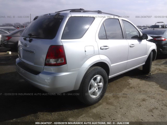 KNDJD733265646451 - 2006 KIA SORENTO EX/LX SILVER photo 4