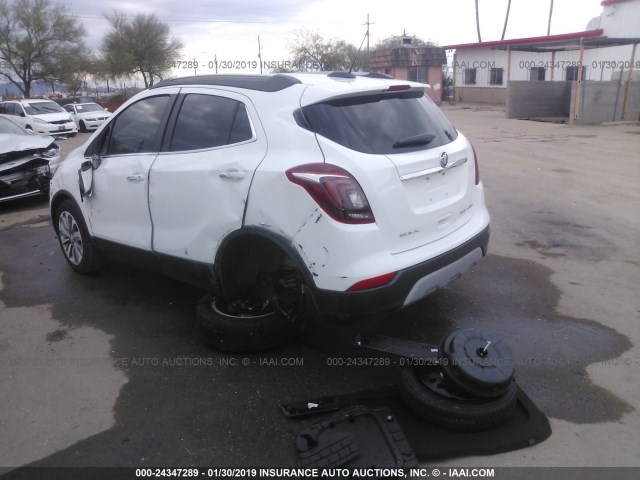 KL4CJASB2JB641181 - 2018 BUICK ENCORE PREFERRED Ақ фото 3