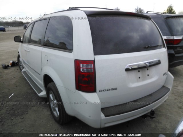 2D4RN5D17AR296881 - 2010 DODGE GRAND CARAVAN SXT WHITE photo 3