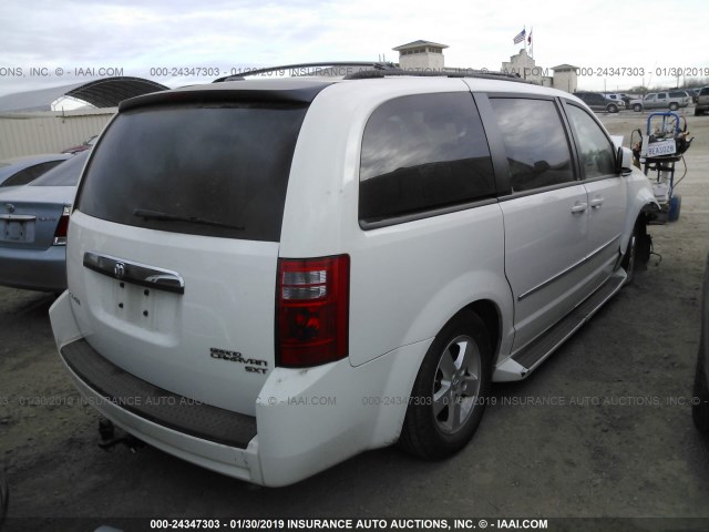 2D4RN5D17AR296881 - 2010 DODGE GRAND CARAVAN SXT WHITE photo 4