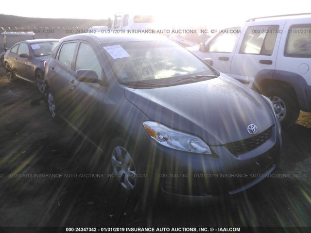 2T1KU4EE6BC563233 - 2011 TOYOTA COROLLA MATRIX  GRAY photo 1
