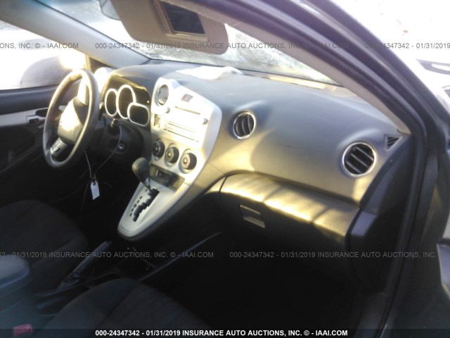 2T1KU4EE6BC563233 - 2011 TOYOTA COROLLA MATRIX  GRAY photo 5