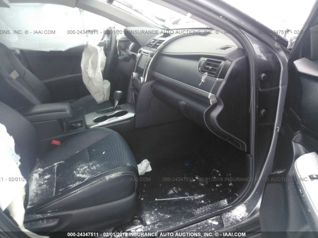 4T1BF1FK9DU297513 - 2013 TOYOTA CAMRY L/SE/LE/XLE Boz foto 5