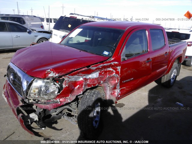 5TFJX4GN1BX004061 - 2011 TOYOTA TACOMA DOUBLE CAB RED photo 2
