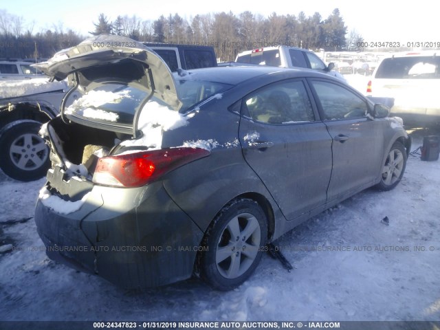 5NPDH4AE7DH245043 - 2013 HYUNDAI ELANTRA GLS/LIMITED GRAY photo 4