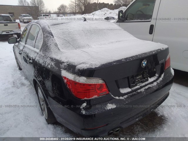WBANV9C50AC461747 - 2010 BMW 535 BLACK photo 3
