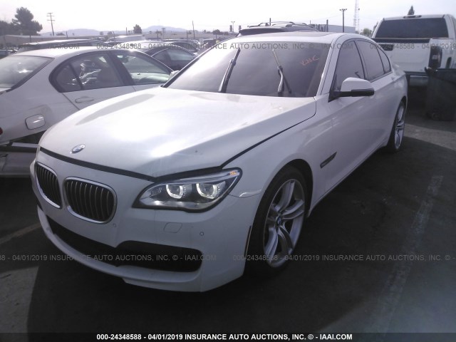 WBAYA8C57DD228062 - 2013 BMW 750 I WHITE photo 2