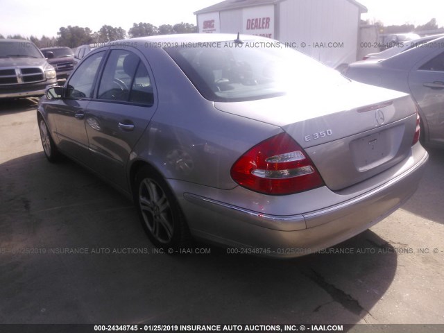 WDBUF56J56A855985 - 2006 MERCEDES-BENZ E 350 GRAY photo 3