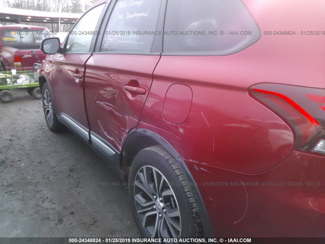 JA4AZ3A39JZ059589 - 2018 MITSUBISHI OUTLANDER SE/SEL/LE RED photo 6