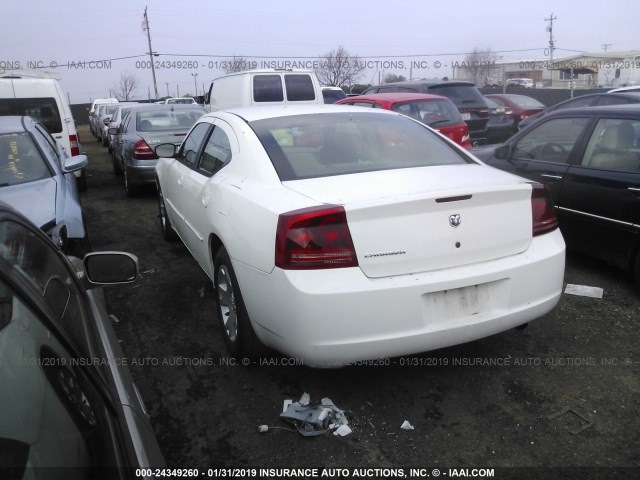 2B3KA43R06H327592 - 2006 DODGE CHARGER SE/SXT WHITE photo 3