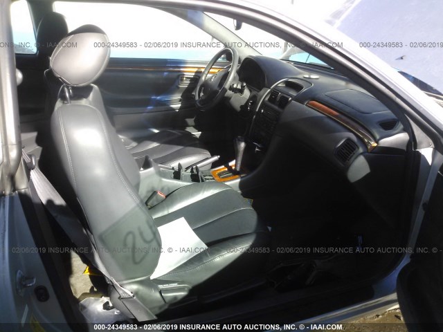 2T1CF28P62C592862 - 2002 TOYOTA CAMRY SOLARA SE/SLE SILVER photo 5