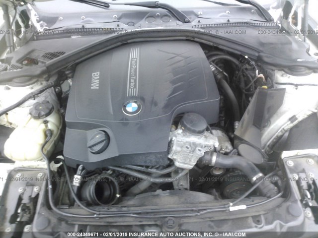 WBA3B9G55DNP39495 - 2013 BMW 335 XI WHITE photo 10