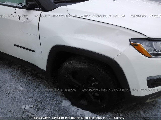 3C4NJDBBXJT456598 - 2018 JEEP COMPASS LATITUDE WHITE photo 6