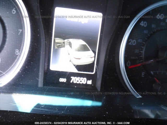 4T1BF1FKXHU711808 - 2017 TOYOTA CAMRY LE/XLE/SE/XSE MAROON photo 7