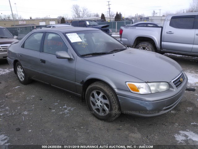 4T1BG22K6YU655715 - 2000 TOYOTA CAMRY CE/LE/XLE 金色 照片 1