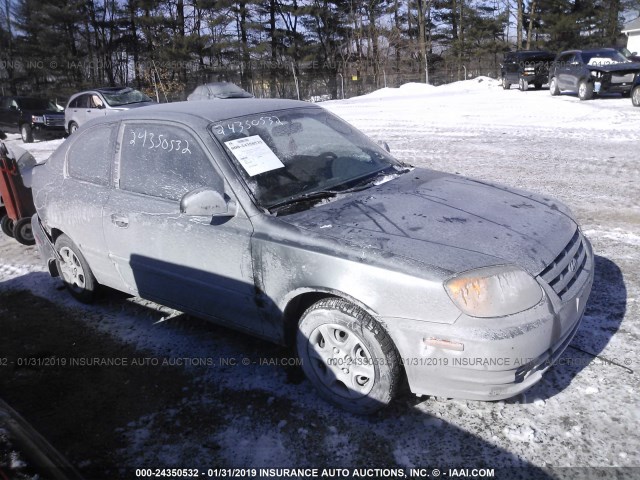 KMHCG35C24U302395 - 2004 HYUNDAI ACCENT GL GRAY photo 1