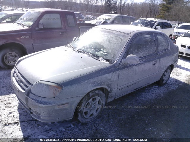 KMHCG35C24U302395 - 2004 HYUNDAI ACCENT GL GRAY photo 2