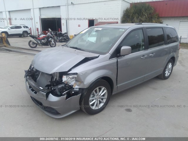 2C4RDGCG7KR529726 - 2019 DODGE GRAND CARAVAN SXT GRAY photo 2