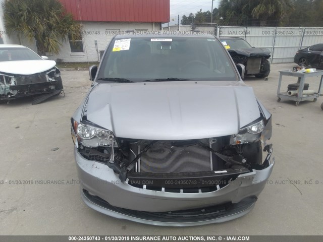 2C4RDGCG7KR529726 - 2019 DODGE GRAND CARAVAN SXT GRAY photo 6