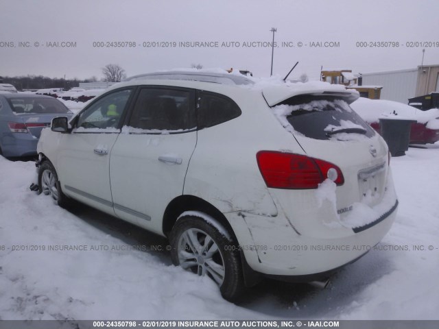 JN8AS5MV8DW116927 - 2013 NISSAN ROGUE S/SV WHITE photo 3