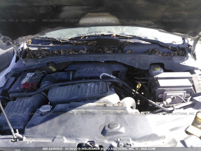 1D4HD58D34F136172 - 2004 DODGE DURANGO LIMITED SILVER photo 10