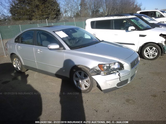 YV1MS382872261176 - 2007 VOLVO S40 2.4I SILVER photo 1