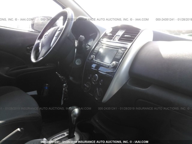 3N1CE2CP7GL358165 - 2016 NISSAN VERSA NOTE S/S PLUS/SV/SL/SR BLACK photo 5
