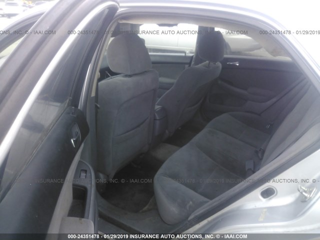 1HGCM56167A165636 - 2007 HONDA ACCORD VALUE GRAY photo 8