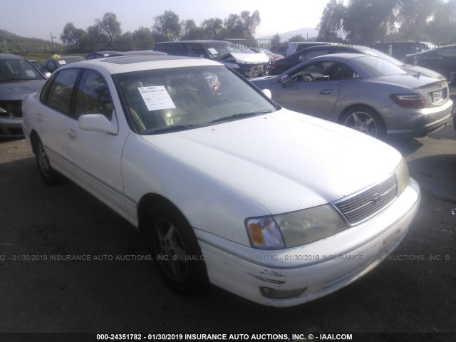 4T1BF18B2XU310944 - 1999 TOYOTA AVALON XL/XLS WHITE photo 1