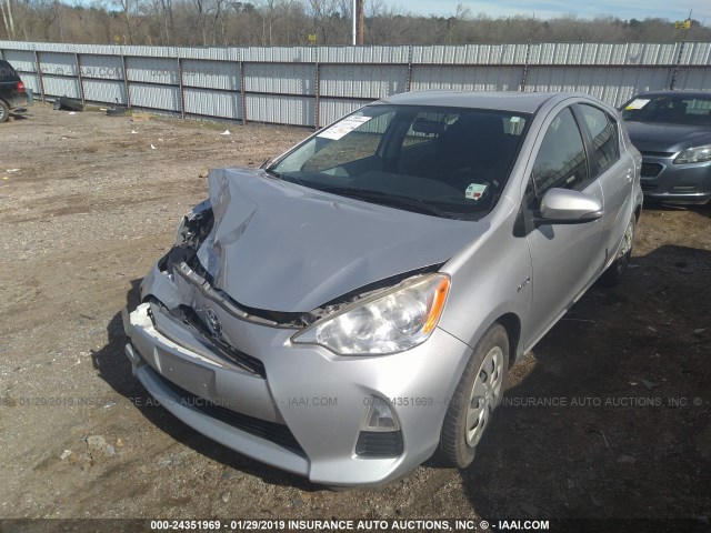 JTDKDTB34D1056318 - 2013 TOYOTA PRIUS C SILVER photo 2