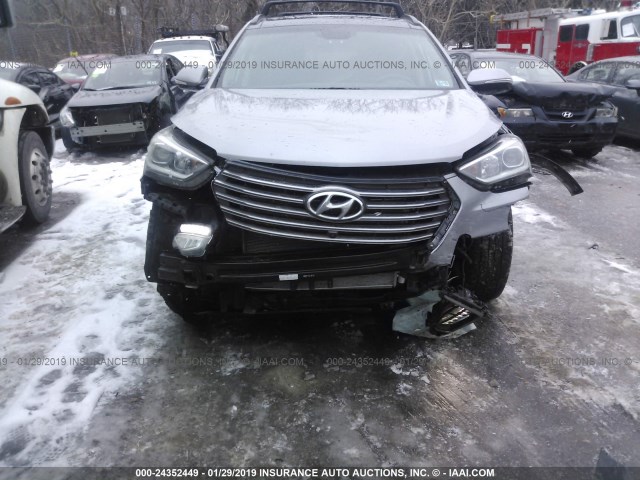 KM8SRDHF5HU236271 - 2017 HYUNDAI SANTA FE SE/LIMITED SILVER photo 6