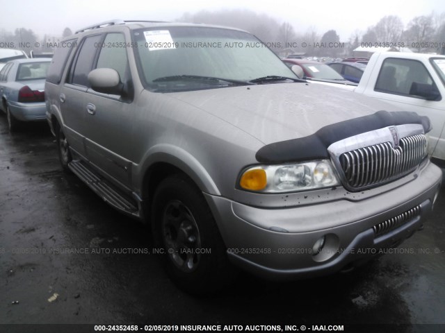 5LMFU28A6YLJ20055 - 2000 LINCOLN NAVIGATOR BEIGE photo 1