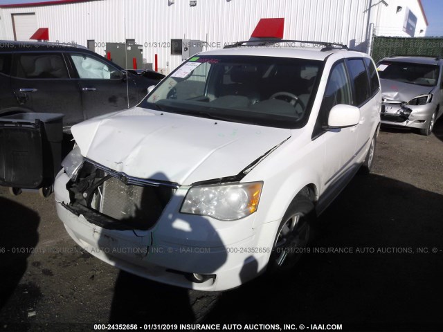 2A4RR5D14AR279189 - 2010 CHRYSLER TOWN & COUNTRY TOURING WHITE photo 2